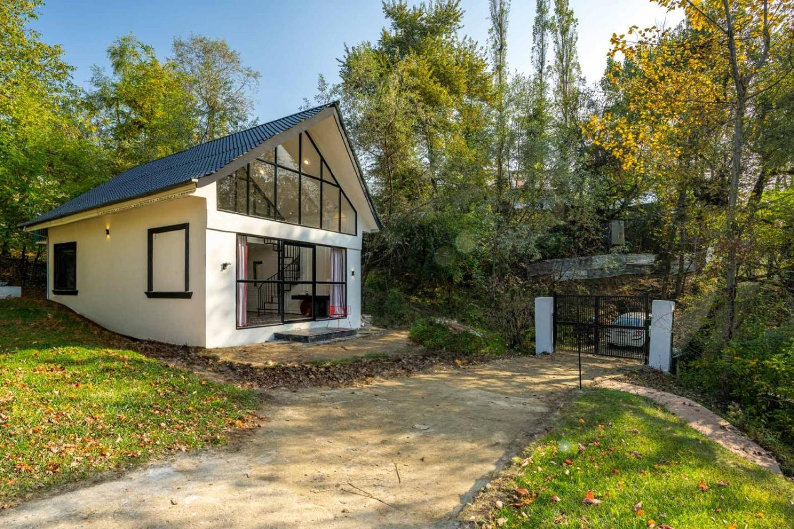 Shayari Villa Gulmarg Eksteriør bilde